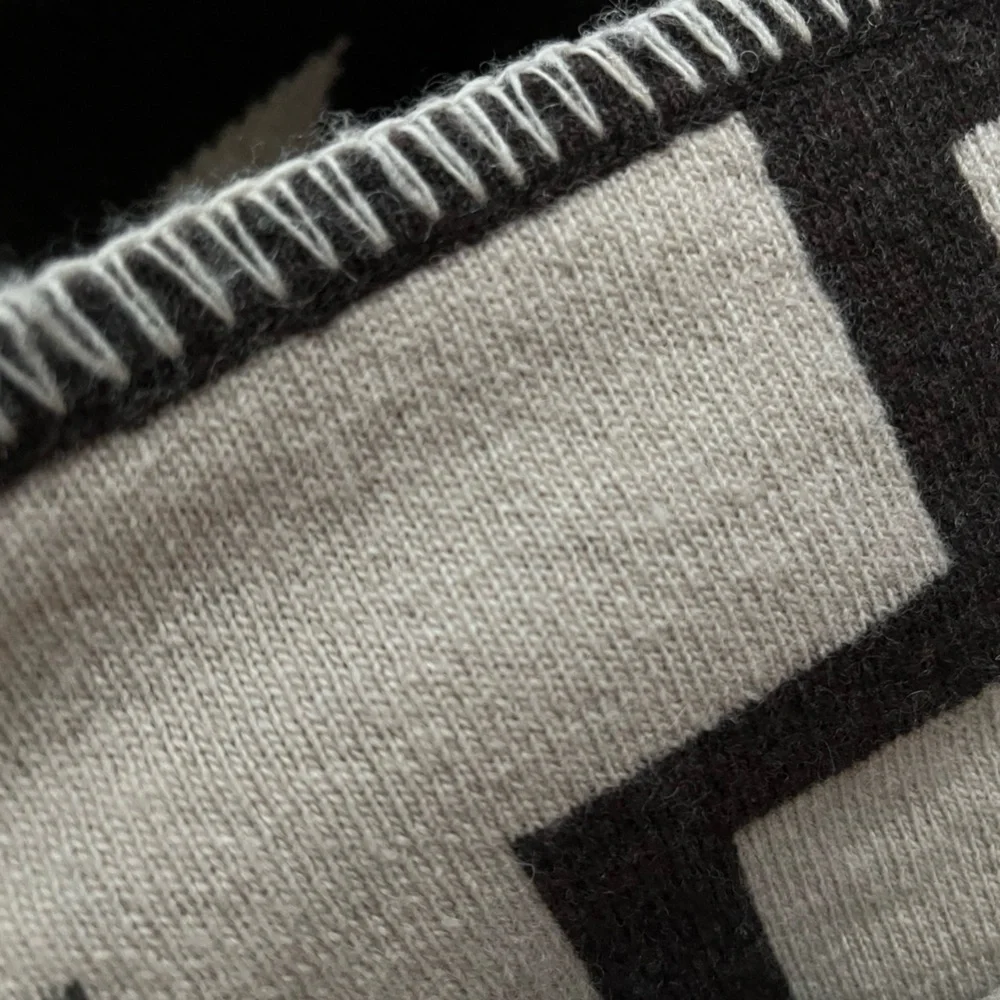 LRL Lambswool Blend Two-Ply Boiled Contrast Tribal Knit Poncho NWOT - Picture 12 of 15